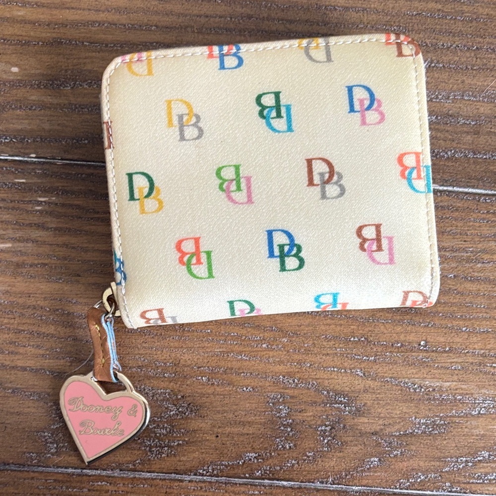 Dooney & Bourke Cream Multicolor Logo Wallet